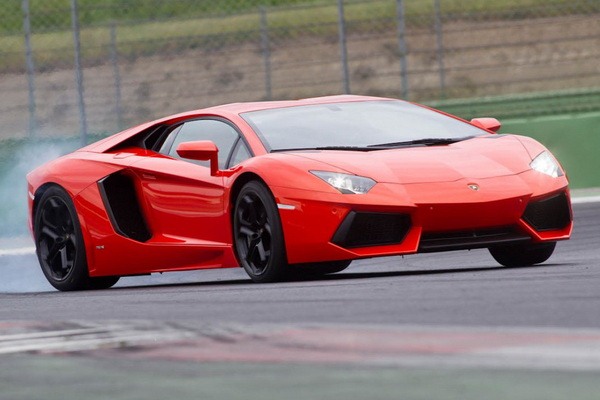автомобиль lamborghini gallardo характеристика