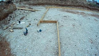 Строю себе дом #11. Установка опалубки для бетонной площадки